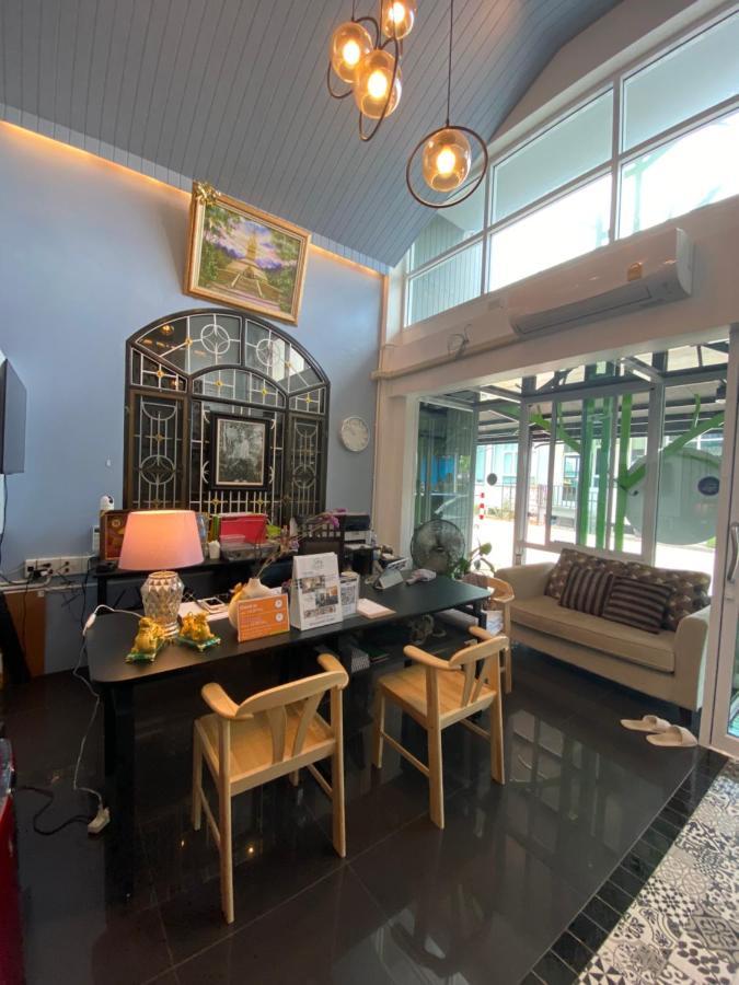 Jeboutiquelangsuan Hotel Lang Suan Eksteriør billede